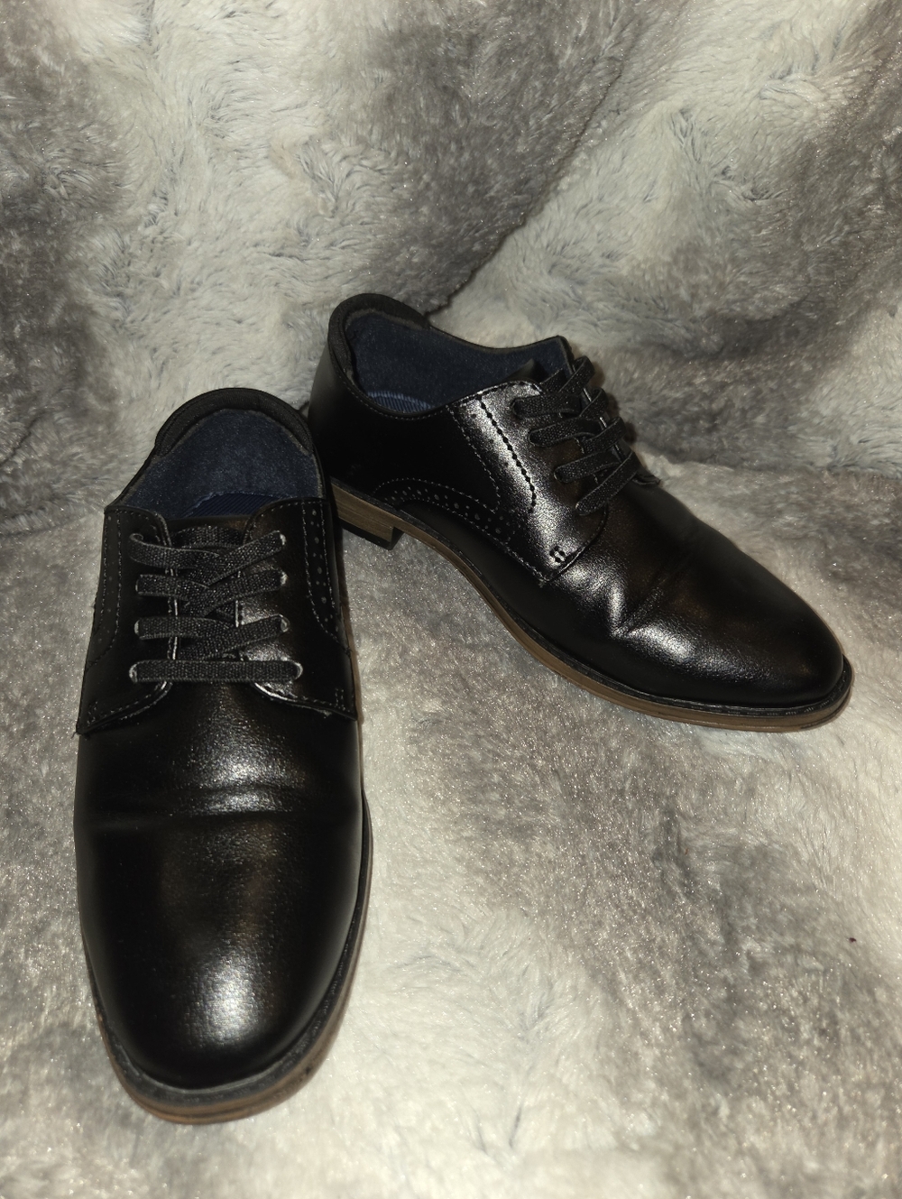 Classic Black Boy's Dress Oxfords - Sleek Lace-Up Formal Shoes